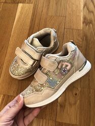 Кросівки для дівчинки 17,7 см 28 розмір