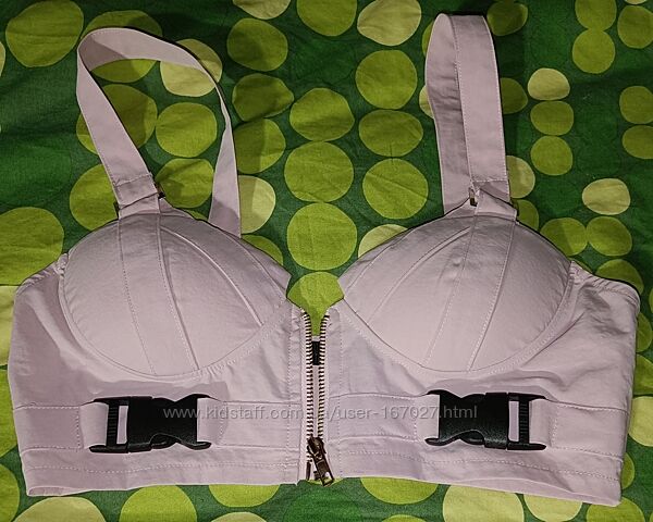 Стильний топ бузкового кольору 