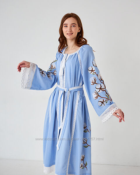 Вишита жіноча сукня Бавовна клин блакитна