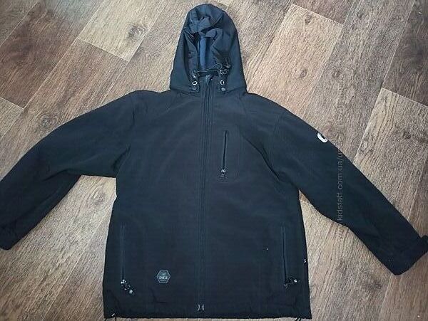 Куртка Chamonix 152 розмір, чорна, softshell