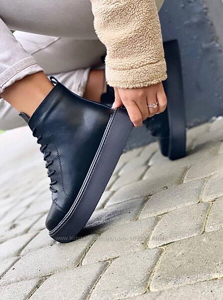 Ботинки, хайтопи женские деми натуральная кожа в наличии.