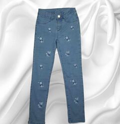 Стрейчові джинси на дівчинку 7-9 років