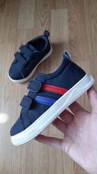 Кросівки Matalan 25