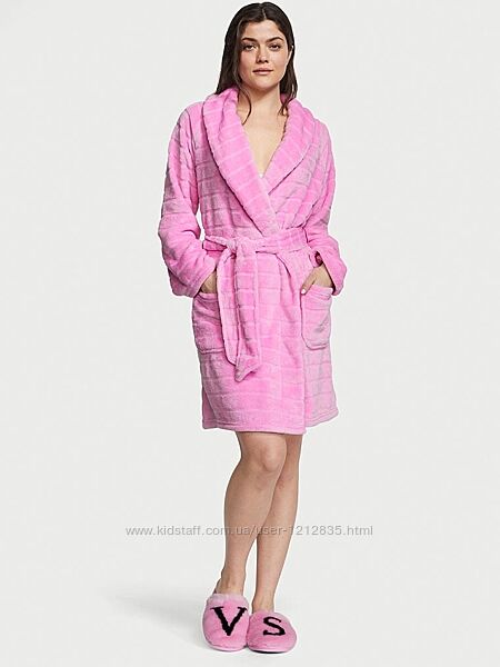Уютный плюшевый халат Victoria&acutes Secret оригинал 