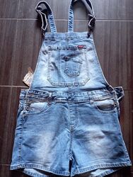 Джинсовий короткий комбінезон Re-dress розмір 40