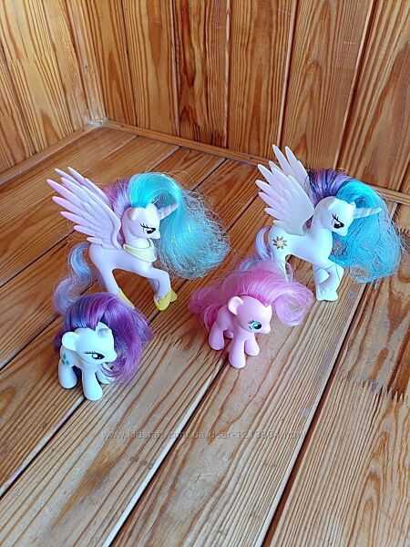 Чарівні My little pony та карета-автомобіль для поняшок 