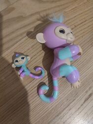 Fingerlings інтерактивна мавпочка