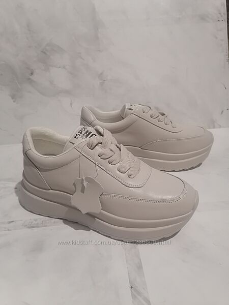 Кросівки жіночі натуральна шкіра 