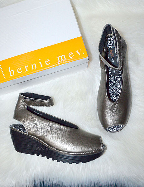 Кожаные открытые туфли босоножки Bernie Mev 41 размер Доставка