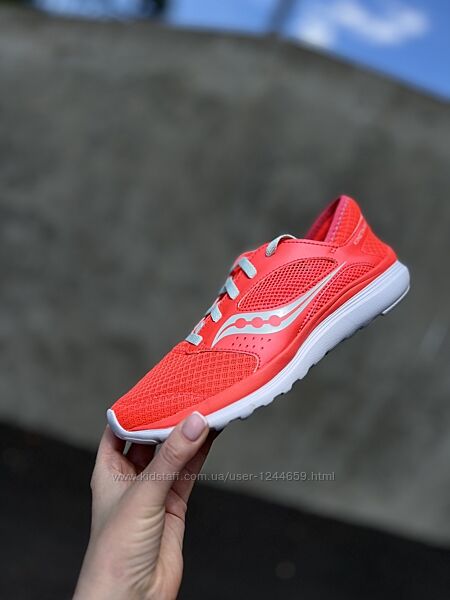Бігові кросівки Saucony. Оригінал.