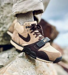 Демі кросівки nike air trainer. оригінал.