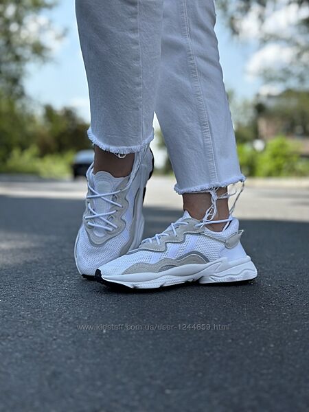 Кросівки Adidas Ozweego. Оригінал.