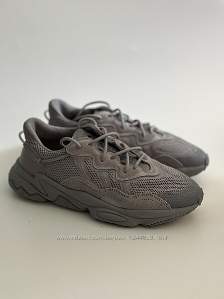 Кросівки Adidas Ozweego. Оригінал.