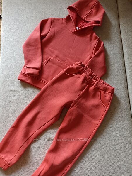 Костюм спортивний утеплений для дівчинки р.134