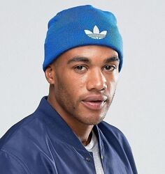 Спортивная демисезонная мужская Adidas оригинал шапка