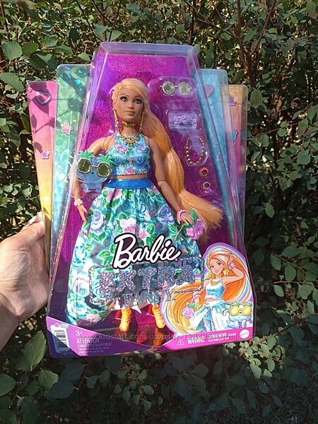 Лялька Barbie Екстра в костюмі з квітковим принтом