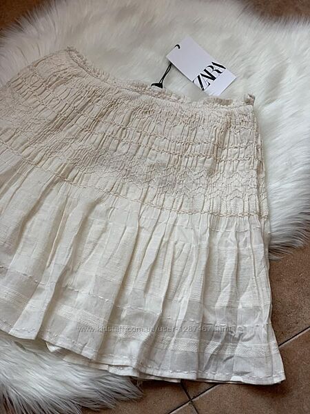 Новая короткая легкая юбка из последних коллекций zara