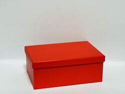 Коробка подарочная 18x12x7 см красная