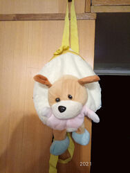 Детский легкий рюкзачок с игрушкой - медвежонком.