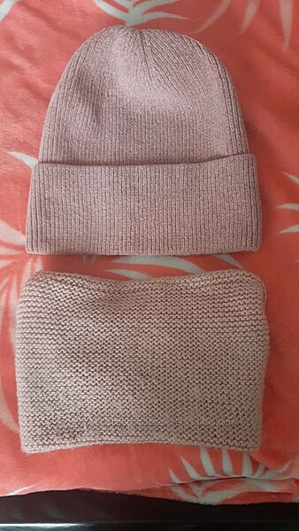 Шапка в´язанахомут, бу у гарному стані