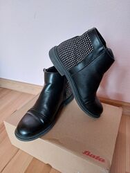 Ботинки Bata, Италия, 34 размер. Состояние идеальное. 
