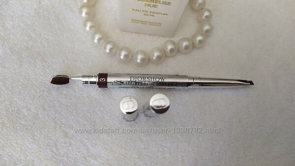 Diorshow Kabuki Brow Styler  карандаш для бровей 