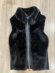 Хутряний жилет ARMANI EXCHANGE, розмір XS-M