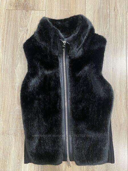 Хутряний жилет ARMANI EXCHANGE, розмір XS-M