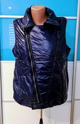 Водовідштовхувальний жилет косуха на холлофайбері Marinello