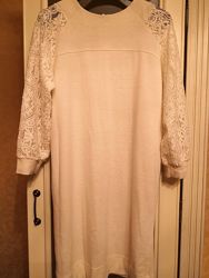 Платье нарядное, шерстяное.