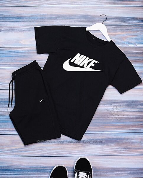 Костюм шорты и футболка мужские Nike  Комплект шорти футболка найк
