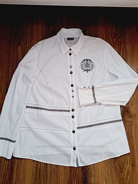 Белая рубашка Gerry Weber с разными пуговицами, размер M-L.