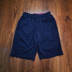 Спортивные шорты UNIQLO, размер XS-S