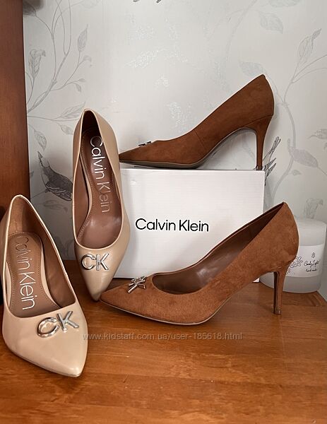 Класичні туфлі човники Calvin Klein Greta 