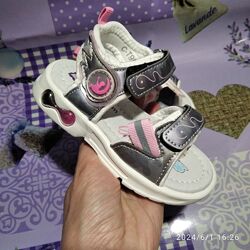 Новинка Спортивні босоніжечки р 23,23,23 24 25 