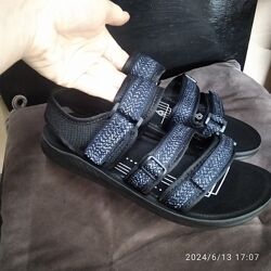 Новинка Спортивні рефлекторні р 37 38 39 40 41 