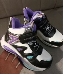 Тепленькі Демі ботіночки в спорт стилі р 28,29,30, 31 32 