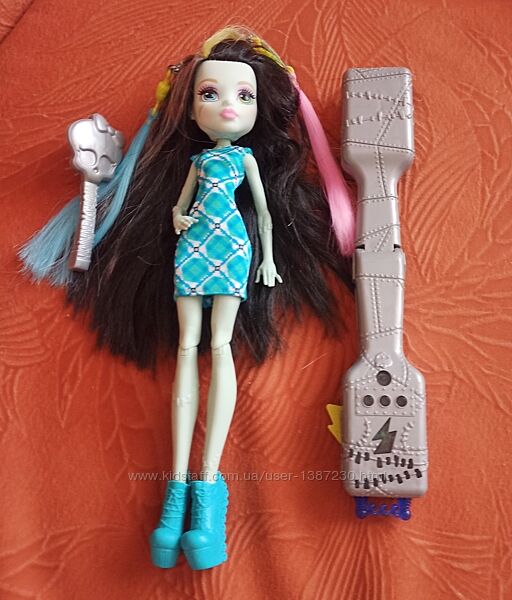 Куклы  Monster High  б/у