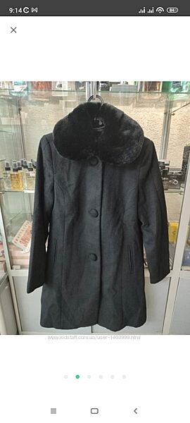 Вовняне пальто зі зйомним коміром