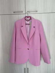 Классный розовый пиджак Италия