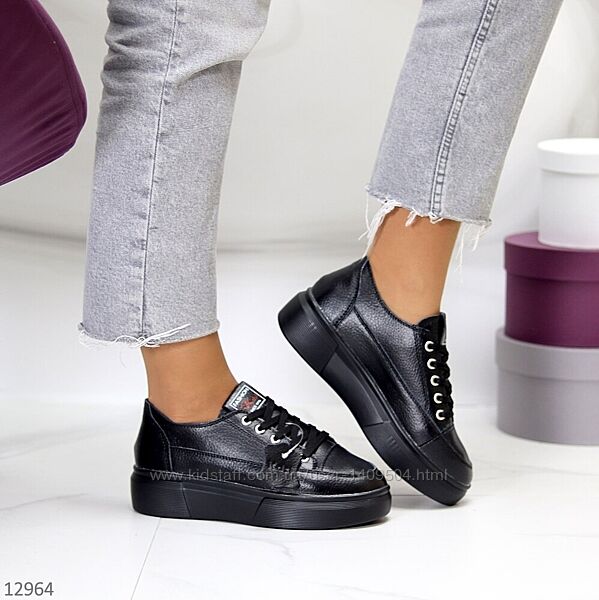 Чорні шкіряні кросівки, черные кожаные кроссовки, Крипери M nGo 38р-24 см