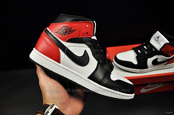 кросівки зимові Nike Air Jordan 1 чорні з червоним