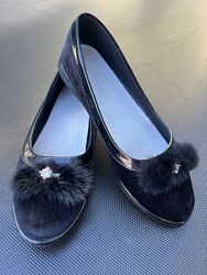 Оксамитові туфельки для дівчинки, 34 р.