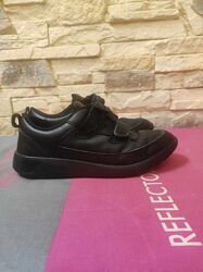 Кросівки шкіряні clarks для хлопчика