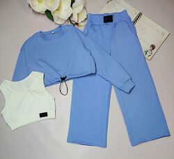 Костюм на літо 