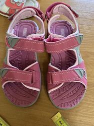 Сандалии Khombu р.31-33