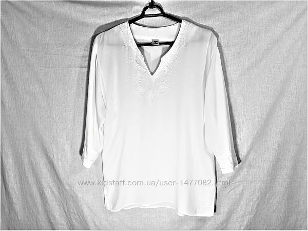 Легка котонова сорочка з вишивкою  р 48-50