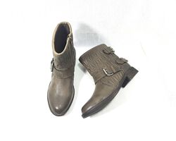 Шкіряні черевики від нідерландського бренда Spm р 35-36    23,5 см