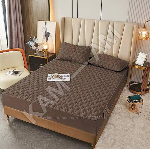 Наматрасник стёганный на резинке с подворотом 