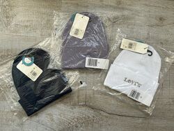 Шапки Levis